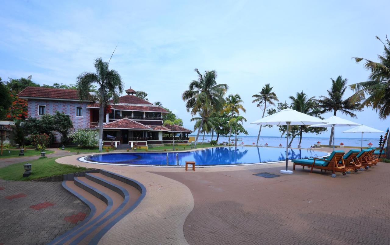 The World Backwaters, Alleppey Kumarakom Extérieur photo