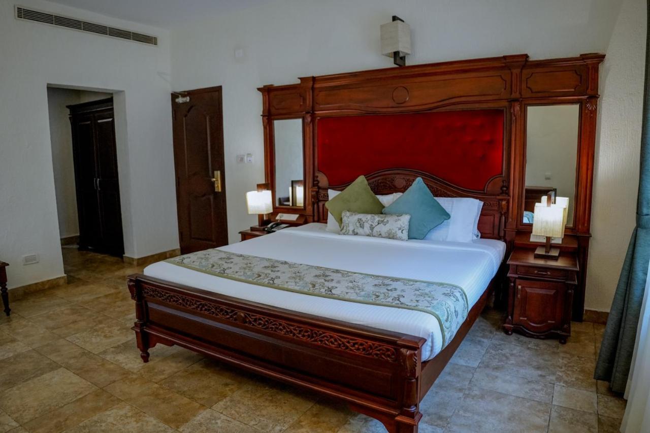 The World Backwaters, Alleppey Kumarakom Extérieur photo